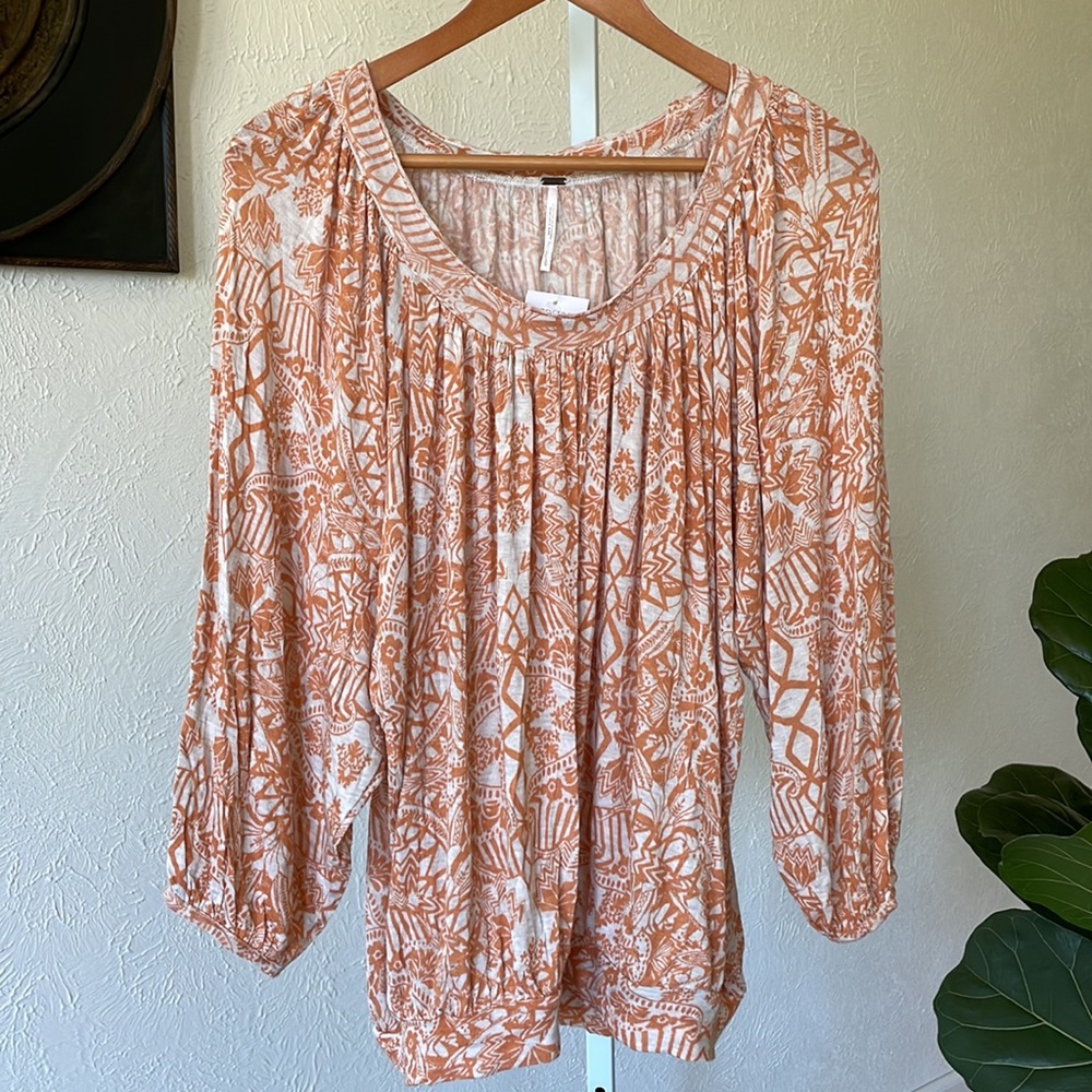 NWT Free People super soft balloon sleeve top